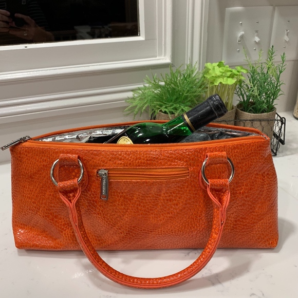 Primewear Handbags - Primewear Insulated Wine/Lunch Clutch